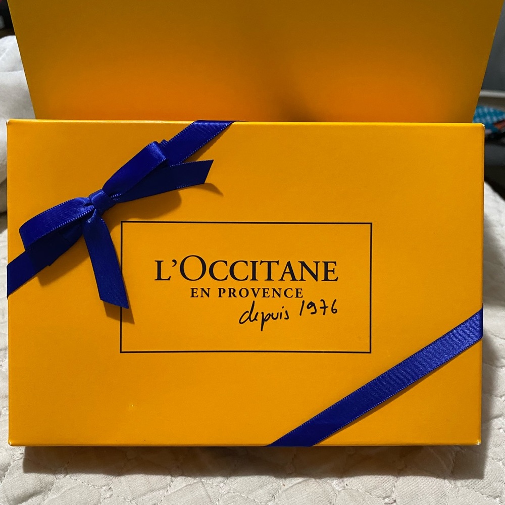 New In Box!  L’Occitane Mini Giftset - Picture 2 of 4